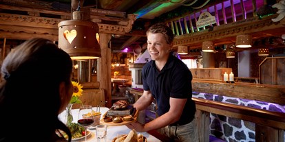 Essen-gehen - Gerichte: Fondue & Raclette - Salzburg - DENGL ALM