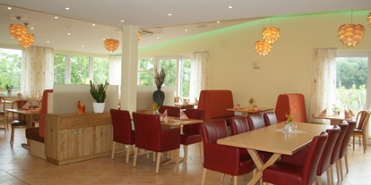 Essen-gehen - Sitzplätze im Freien - Eifel - Restaurant - Hotel-Restaurant Waldesblick