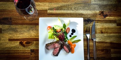 Essen-gehen - Mahlzeiten: Frühstück - Genießen Sie beste Steakspezialitäten, das ganze Jahr über! - Gasthof Bayrischer Hof