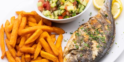 Essen-gehen - Gerichte: Fisch - Dorado Royal vom Lavasteingrill - Restaurant Feinberg's