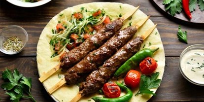 Essen-gehen - Halal - Salzburg-Stadt Riedenburg - Levantinisches Lammfleisch Kebab - Levantine taste
