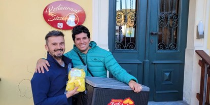Essen-gehen - rollstuhlgerecht - Velden am Wörther See - Marijan mit Empanadas König Mario - Restaurant Sissi