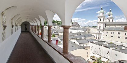 Essen-gehen - Sitzplätze im Freien - Salzburg - Bischofsgalerie - Stiegl-Keller Salzburg