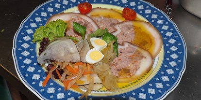 Essen-gehen - Gerichte: Wild - Oberösterreich - Das ist eine Sulze vom Mangalitza Schweinchen.. - Gössnitzer