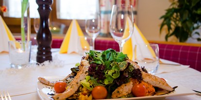 Essen-gehen - rollstuhlgerecht - Tennengau - Kirchenwirts Salat - Hotel - Restaurant Kirchenwirt Rußbach