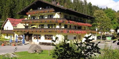 Essen-gehen - Gerichte: Gegrilltes - Bayern - Hotel Mühle - Aussenansicht - Gasthof Mühle / Natur- & Wanderhotel