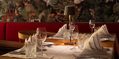 Essen-gehen - Art der Küche: mediterran - Kärnten - Gemütliches Plätzchen im Restaurant - mo.wi - Das Restaurant im Hotel Moserhof