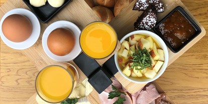 Essen-gehen - Preisniveau: €€ - Österreich - Unser exklusive Frühstücksturm für zwei  - Zuckergoscherl am Rochusmarkt