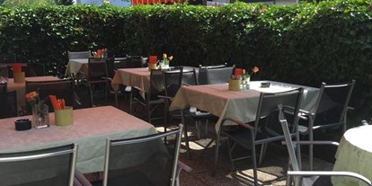 Essen-gehen - Sitzplätze im Freien - Salzburg - Seenland - Pizzeria Da Ciro