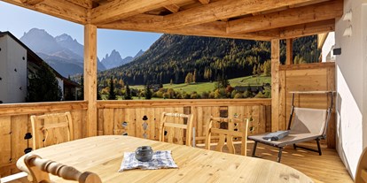 Essen-gehen - Gerichte: Hausmannskost - Trentino-Südtirol - Grosszügige Terasse - Restaurant Riega