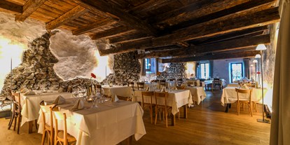 Essen-gehen - Mahlzeiten: Abendessen - Meran und Umgebung - Gotischer Speisesaal - Rössl Bianco
