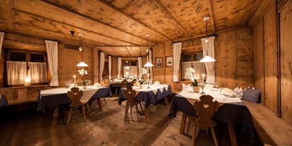 Essen-gehen - Mahlzeiten: Abendessen - Trentino-Südtirol - Ansitz zum Steinbock