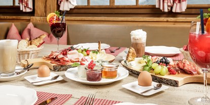Essen-gehen - Mahlzeiten: Frühstück - Österreich - Tirolerstube Sölden