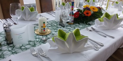 Essen-gehen - grüner Gastgarten - Österreich - Familienfeiern - Cafe Restaurant Paradiso
