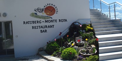 Essen-gehen - Sitzplätze im Freien - Trentino-Südtirol - Alpenhotel Ratsberg