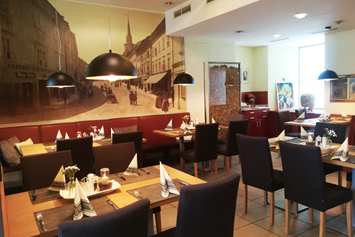 Restaurant: Gemütlich essen in Villach - Cafe-Restaurant Goldenes Lamm