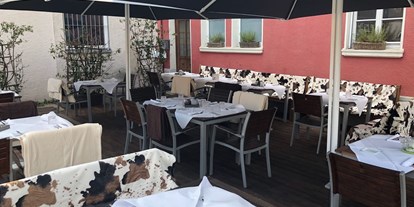 Essen-gehen - Sitzplätze im Freien - Deizisau - Terrasse - Goldener Ochse 