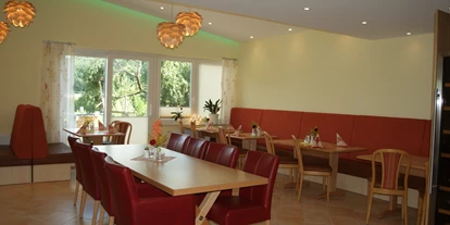Essen-gehen - Sitzplätze im Freien - Rheinland-Pfalz - Restaurant - Hotel-Restaurant Waldesblick