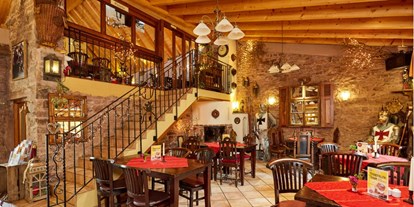 Essen-gehen - Sitzplätze im Freien - Eifel - Restaurant Mausefalle