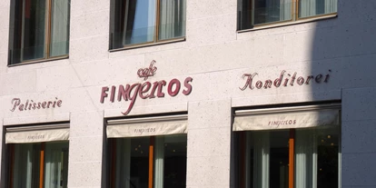 Essen-gehen - Sitzplätze im Freien - Viehhausen - Cafe Fingerlos