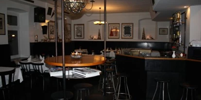 Essen-gehen - Mahlzeiten: Nacht-Küche - PLZ 4040 (Österreich) - Gaststube & Bar - Agathon - Restaurant - Bar