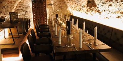 Essen-gehen - Sitzplätze im Freien - Kronberg (Scharten) - Restaurant Hannibal