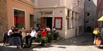 Essen-gehen - Raucherbereich - Walserfeld - Cafe, Bar, Restaurant Central