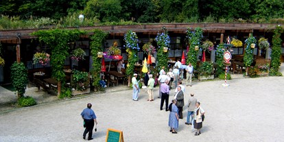 Essen-gehen - grüner Gastgarten - Felling (Pennewang) - Nach außen für bis zu 400 Sitzplätzen erweiterbar! - Agrarium Gasthaus Zaubergart'l