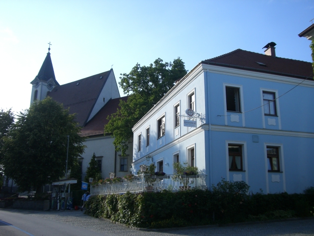 Restaurant - Im Zentrum von Bad Kreuzen - Kirchenwirt