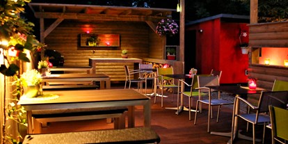 Essen-gehen - Sitzplätze im Freien - Weinlokal & Restaurant Drogerie