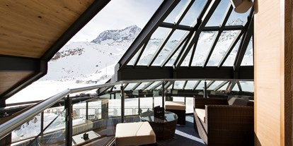 Essen-gehen - Ambiente: leger - Stubaital - Schneekristall Pavillon © Stubaier Gletscher / Tom Bause - Schneekristall Pavillon