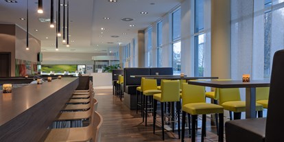 Essen-gehen - Ambiente: klassisch - Holzleiten (Hörsching) - SQUARE - Cafe, Bar, Lounge, Restaurant