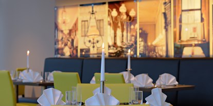 Essen-gehen - Buffet: Beilagenbuffet - SQUARE - Cafe, Bar, Lounge, Restaurant
