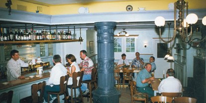 Essen-gehen - Gerichte: Meeresfrüchte - Teutoburger Wald - Gaststube - Hotel-Landrestaurant Schnittker