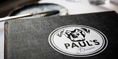 Essen-gehen - Sitzplätze im Freien - PLZ 45472 (Deutschland) - Paul's Brasserie