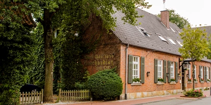 Essen-gehen - grüner Gastgarten - Emsdetten - Hotel & Restaurant Borcharding
