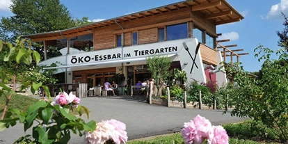 Essen-gehen - Sitzplätze im Freien - Breitenbach (Ottendorf an der Rittschein) - Restaurant Öko-Essbar - Öko-Essbar - Zotter's Essbarer Tiergarten