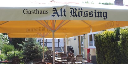 Essen-gehen - grüner Gastgarten - Niedersachsen - Gasthaus Alt Rössing