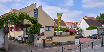 Essen-gehen - Sitzplätze im Freien - Obersülzen - Tacheles Landrestaurant und Gästehaus Schmitt