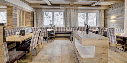 Essen-gehen - Sitzplätze im Freien - Urreiting - Hotel-Restaurant Bike&Snow Lederer