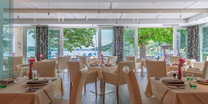 Essen-gehen - grüner Gastgarten - Mattsee - Restaurant lustreich (Foto:Achim Meurer) - Seewirt Mattsee