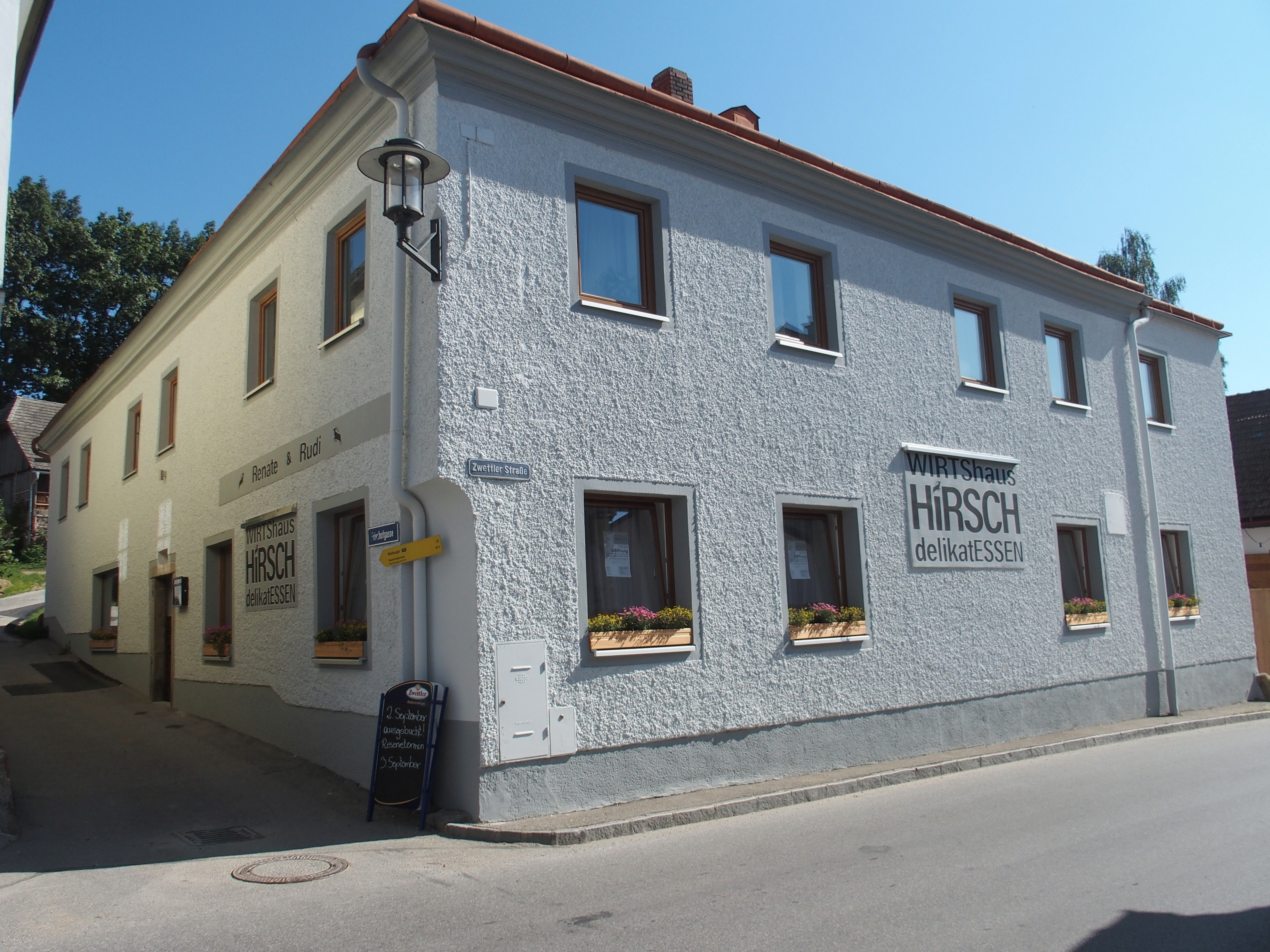 Restaurant - WIRTShaus HIRSCH delikatESSEN