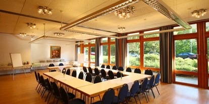 Essen-gehen - Mahlzeiten: Mittagessen - Region Schwaben - Konferenzraum - Restaurant Sonnenmatte