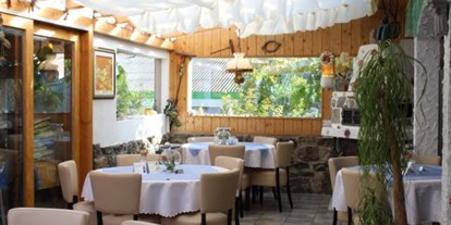 Essen-gehen - Art der Küche: mediterran - Schwarzwald - Wintergarten - Restaurant-Kastell-Sulz am Neckar