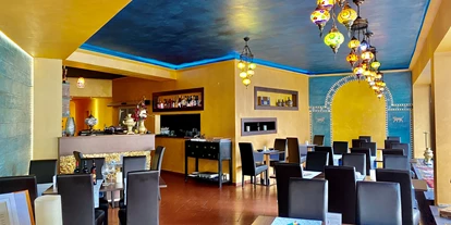 Essen-gehen - Sitzplätze im Freien - PLZ 45472 (Deutschland) - Restaurant - Arabesque auf der Rü