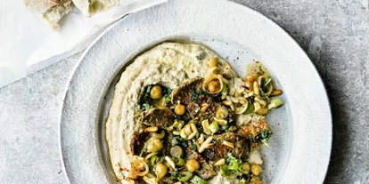 Essen-gehen - Art der Küche: marokkanisch - PLZ 5061 (Österreich) - Hummus mit Lammfleisch - Levantine taste