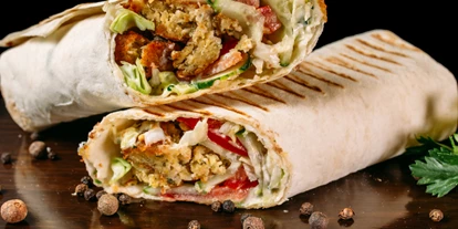 Essen-gehen - Preisniveau: €€ - Zieglau - Shawarma Rolle - Levantine taste