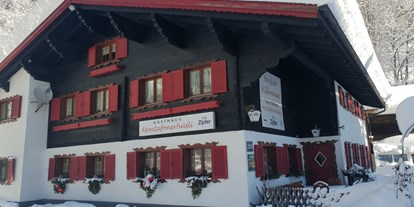 Essen-gehen - Sitzplätze im Freien - Vorarlberg - Montafonerhüsli 