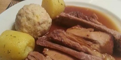 Essen-gehen - Gerichte: Suppen - Rosenau (Wels) - Hausgesurte Brustripperl. Bald wieder. - Gasthaus Wirt in Strass