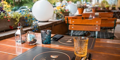Essen-gehen - Sitzplätze im Freien - Bayern - Gastgarten - Hà&M "Real Saigon Kitchen"